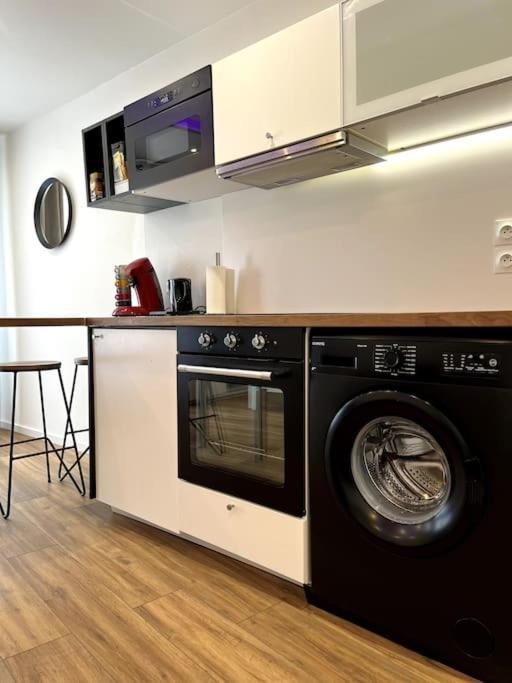 Moderne Appartement - Gare - Centre-Ville เลอม็องส์ ภายนอก รูปภาพ